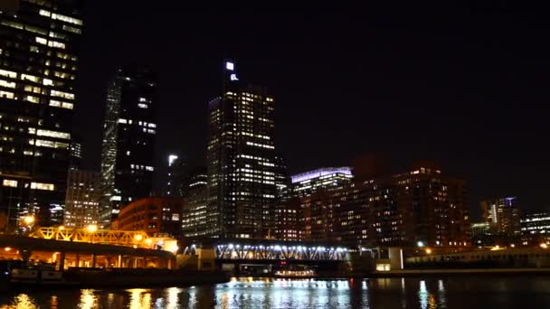 从芝加哥河，五大湖的城市景观 — 图库视频影像