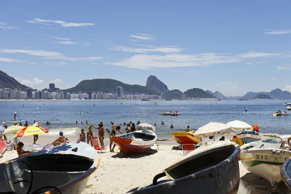 Gente en la playa de Río de Janeiro —  Fotos de Stock