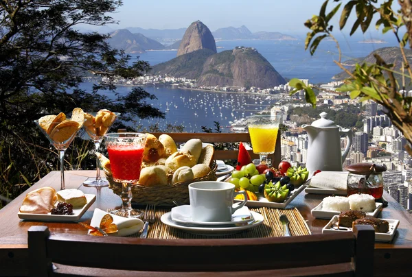 Petit déjeuner à Rio de Janeiro — Photo