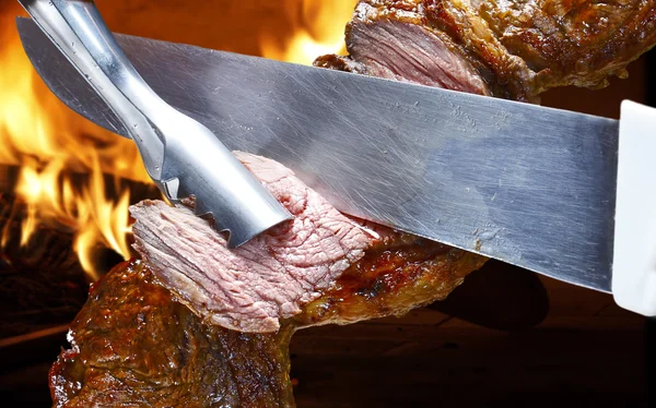 Picanha, tradicional churrasco brasileiro. — Fotografia de Stock