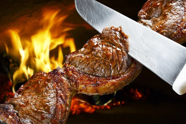 Churrasco tradicional brasileiro . — Fotografia de Stock