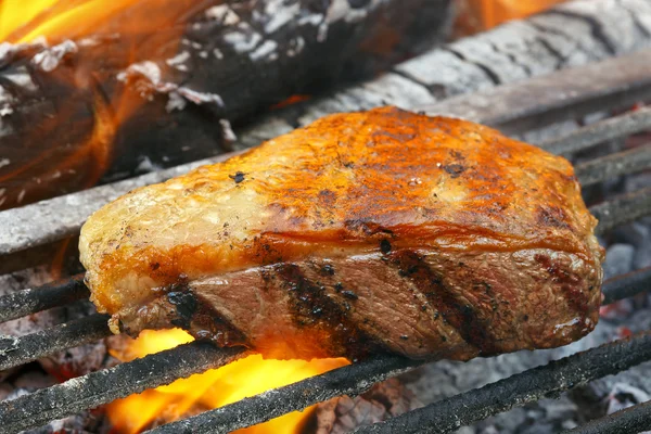 Biefstuk van de BBQ- — Stockfoto