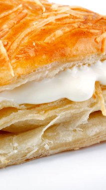 Doldurulmuş börek, kahvaltı yemeği.