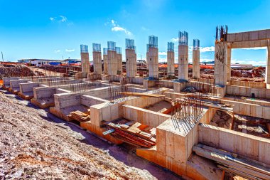 Büyük inşaat, köprüler, binalar, sanayi