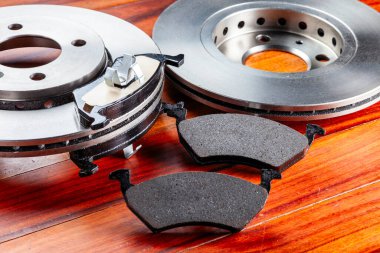 Fren diskleri, pedler, otomobil parçaları