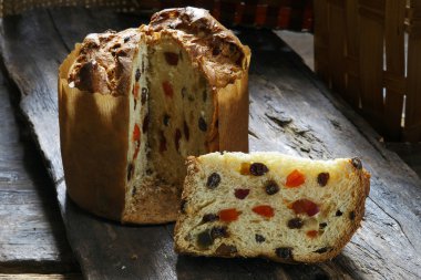 Panettone, geleneksel İtalyan ekmeği