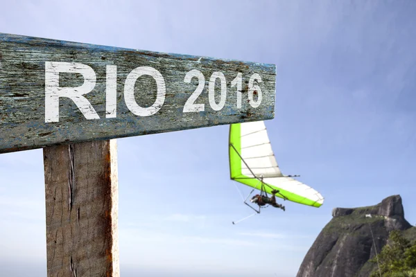 Signo de madera Rio 2016 — Foto de Stock
