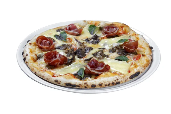 Pizza assada em um fundo branco — Fotografia de Stock