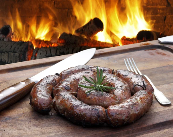 Embutidos de cerdo a la parrilla —  Fotos de Stock