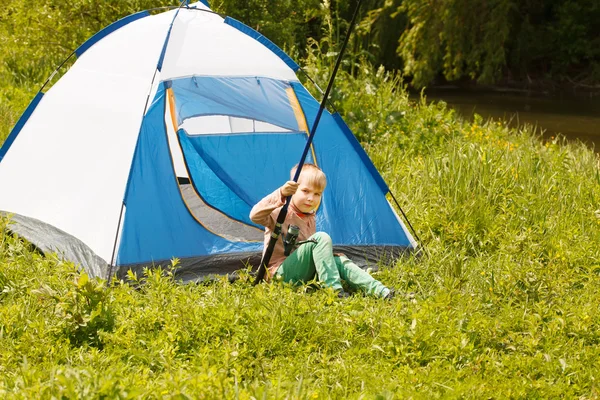 Camp in the tent -boy on the camping — Stock Photo, Image
