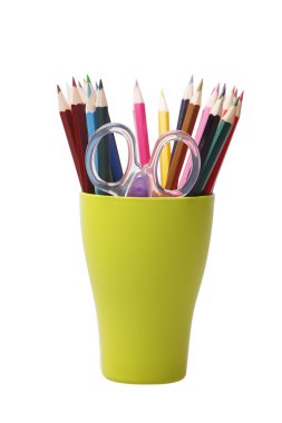 Yeşil cam renkli kalemler