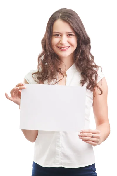 Femme d'affaires heureuse tenant une bannière blanche et souriant — Photo