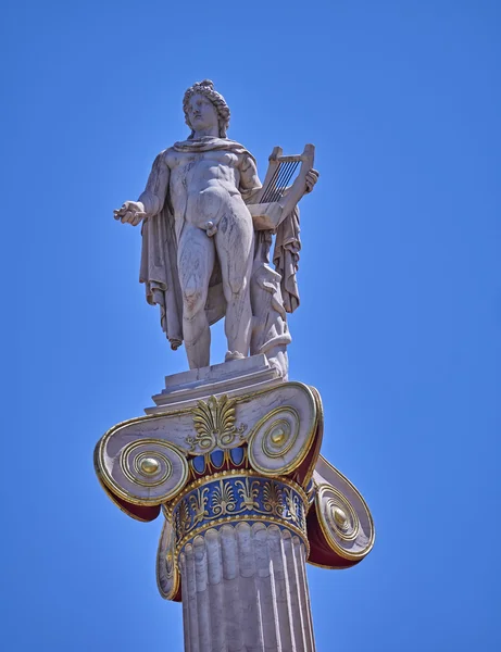 Apolo o antigo deus da estátua de belas artes — Fotografia de Stock