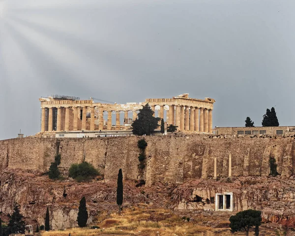 Ateny Grecja Partenon Starożytnej Świątyni Promienie Słońca — Zdjęcie stockowe