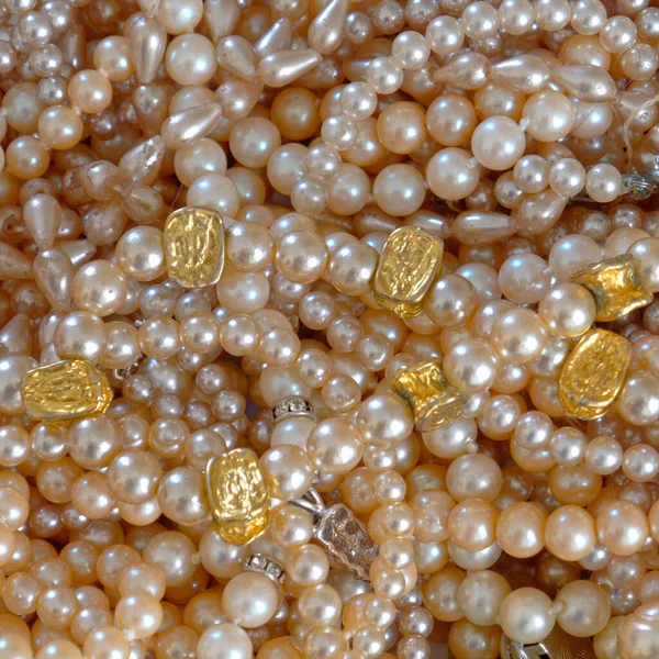 Precious Pearls Top View Closeup Shiny Background — Fotografia de Stock