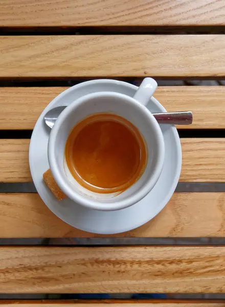 Heißen Italienischen Espresso Kaffee Auf Holztischhintergrund — Stockfoto