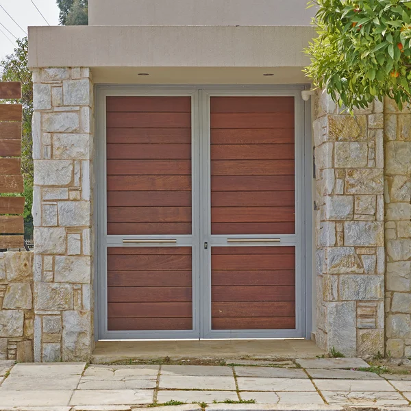 Modern house door — Stock Photo, Image