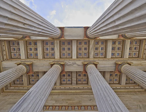 Universidade Nacional de Atenas Grécia, teto da entrada — Fotografia de Stock