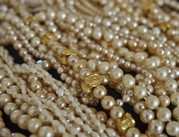 A "river of pearls", strong bokeh — Stock Photo, Image