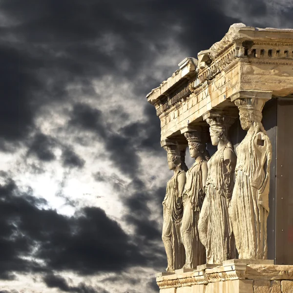 Karyatider, Erechtheion tempel på Akropolis i Aten, Grekland Royaltyfria Stockfoton