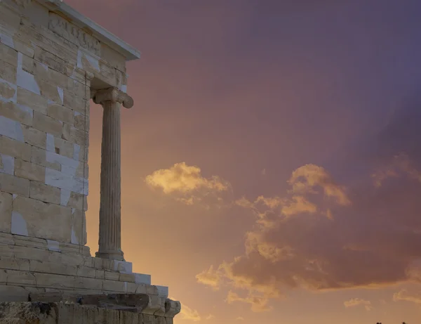 Coucher de soleil ardent sur l'Acropole Grèce, temple Athena Nike Images De Stock Libres De Droits