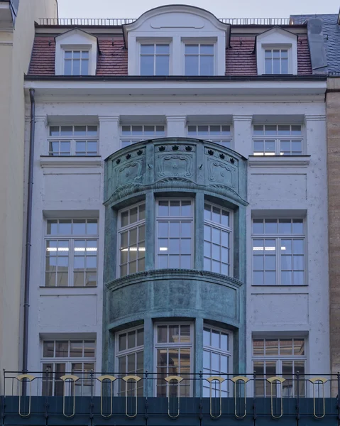 Oude office gebouw gevel, Leipzig, Duitsland — Stockfoto