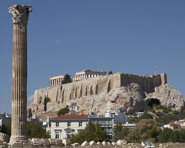 Афины Греция, Акрополис и столп искушения — стоковое фото