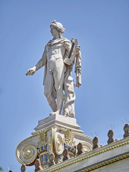 Apolo o antigo deus da estátua de belas artes — Fotografia de Stock