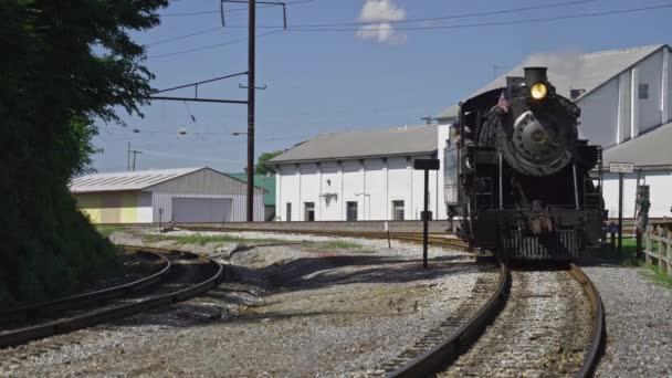 Strasburg Pennsylvania September 2020 Antique Steam Locomotive Traveling Bend Spur — Stock Video