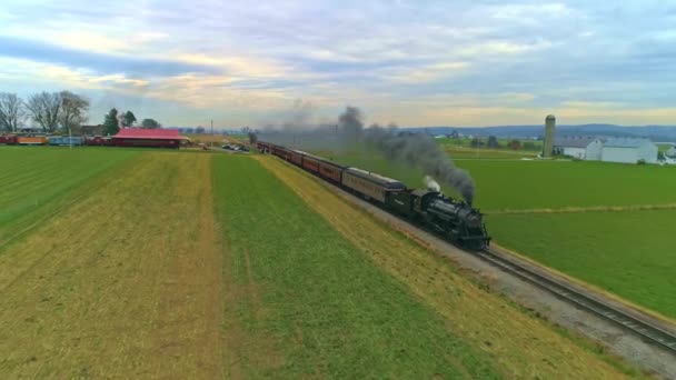 Strasburg Pennsylvania 2020 November Antique Restored Steam Train Passenger Coaches — Stock videók