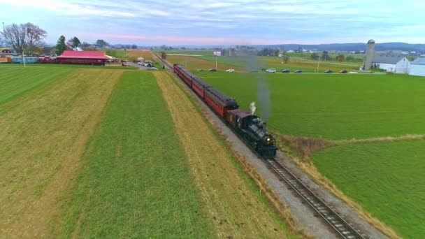 Straßburg Pennsylvania November 2020 Eine Luftaufnahme Eines Antiken Restaurierten Dampfzuges — Stockvideo