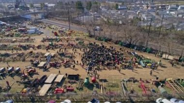 Pensilvanya 'da Amiş Çamuru İndirimi Sunny Day' de Amish Ürünleri Satışı