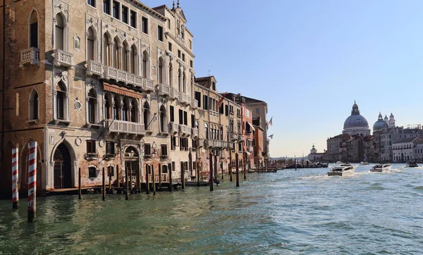 Venice Italy October 2018 Boats Sail Grand Canal Santa Maria — Stock Photo, Image