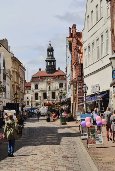 Luneburg Germany July 2019 People Walk Shopping Street Historical Buildings — Stock Photo, Image