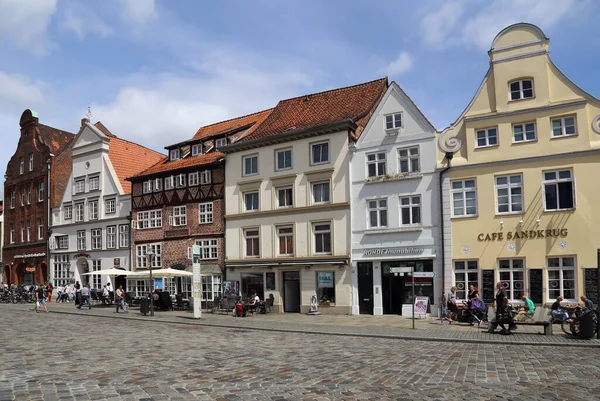 Luneburg Německo Července 2019 Městské Náměstí Sande Historickými Budovami Procházkami — Stock fotografie