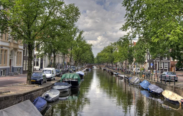 Амстердамский канал — стоковое фото
