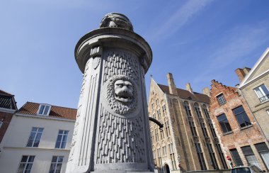 Bruges su pompası