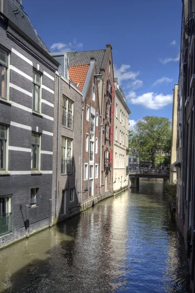 Tranquilo canal de Amesterdão — Fotografia de Stock