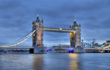 Kule Köprüsü, Londra