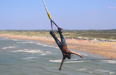 Bungee jumping
