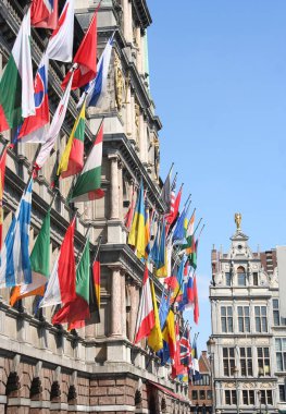 uluslararası bayrakları Belediye Binası, antwerp, Belçika