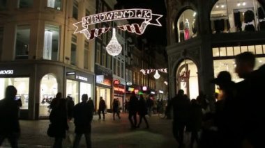 Amsterdam alışveriş caddesi Noel