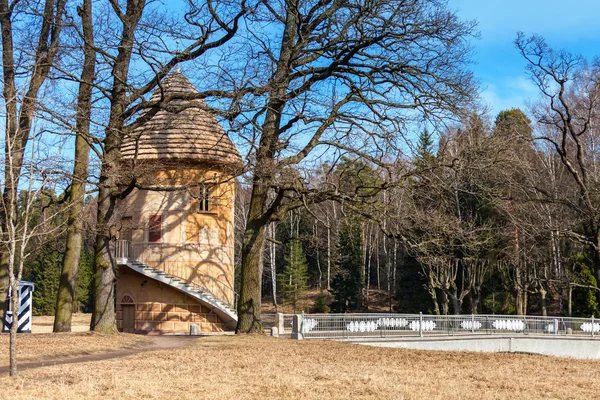 Romantic Pil-tower pavilion — Stock Photo, Image