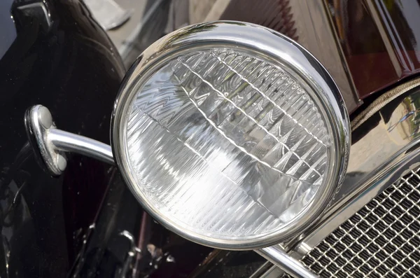 Close-up van koplamp voor classic — Stockfoto