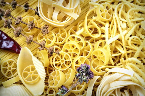 Italiensk pasta bakgrund — Stockfoto