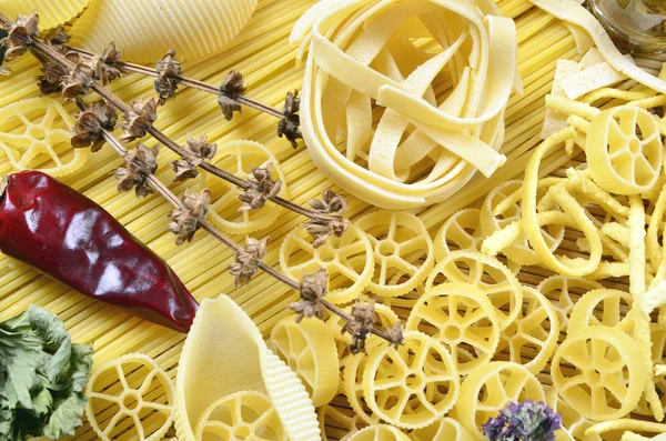 Pastas italianas / macarrones / —  Fotos de Stock