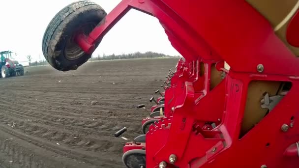 Máquina de sementeira em funcionamento — Vídeo de Stock
