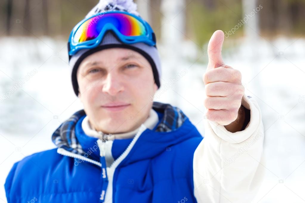 Thumbs up for skiing