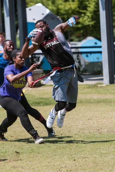 Atlanta Usa June 2019 Female Pulls Flag Male Opponent Carrying — Stock Photo, Image