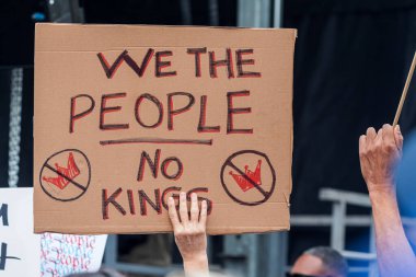 Atlanta, GA / ABD - 18 Ekim 2025: 18 Ekim 2025 'te Atlanta, GA' da No Kings 2 Rallisi 'nde 